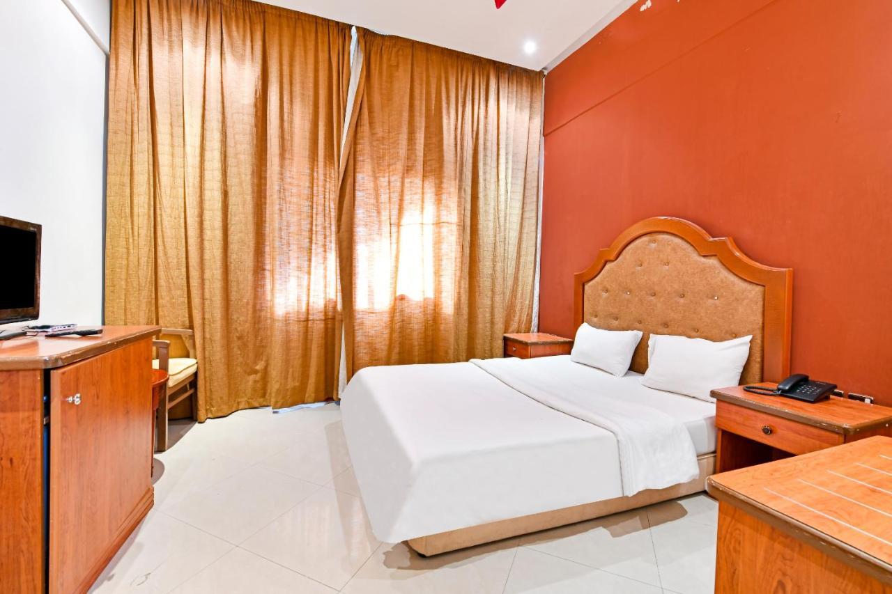 OYO 118 Revira Hotel Manama Exterior foto