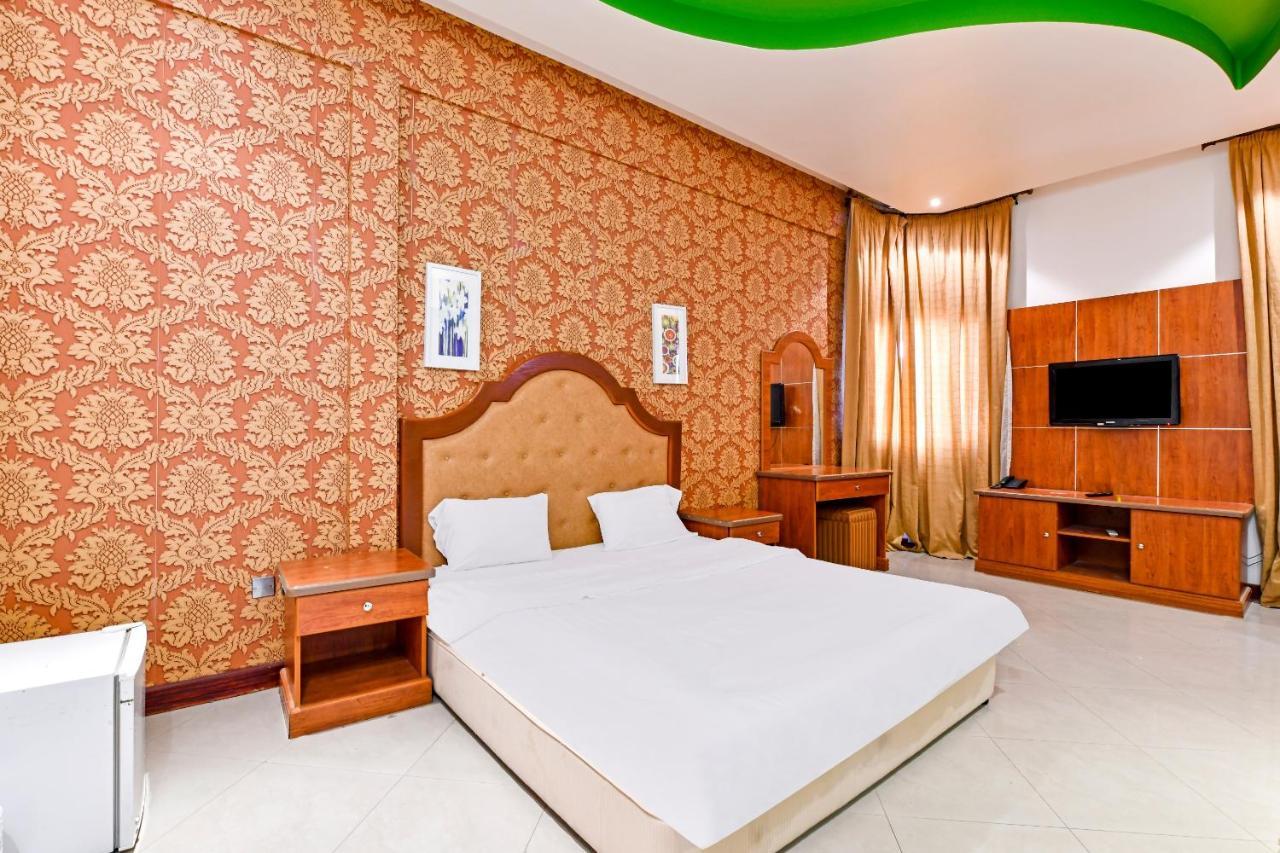 OYO 118 Revira Hotel Manama Exterior foto